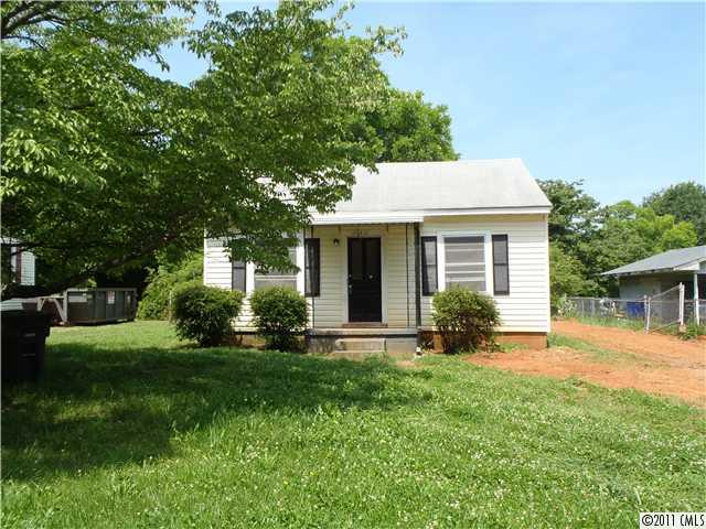 810 Park Drive Statesville NC 28677
