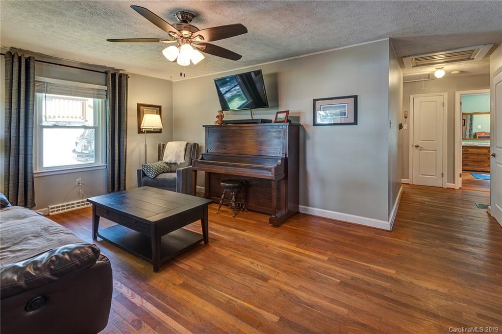 80 Middlemont Avenue Asheville NC 28806