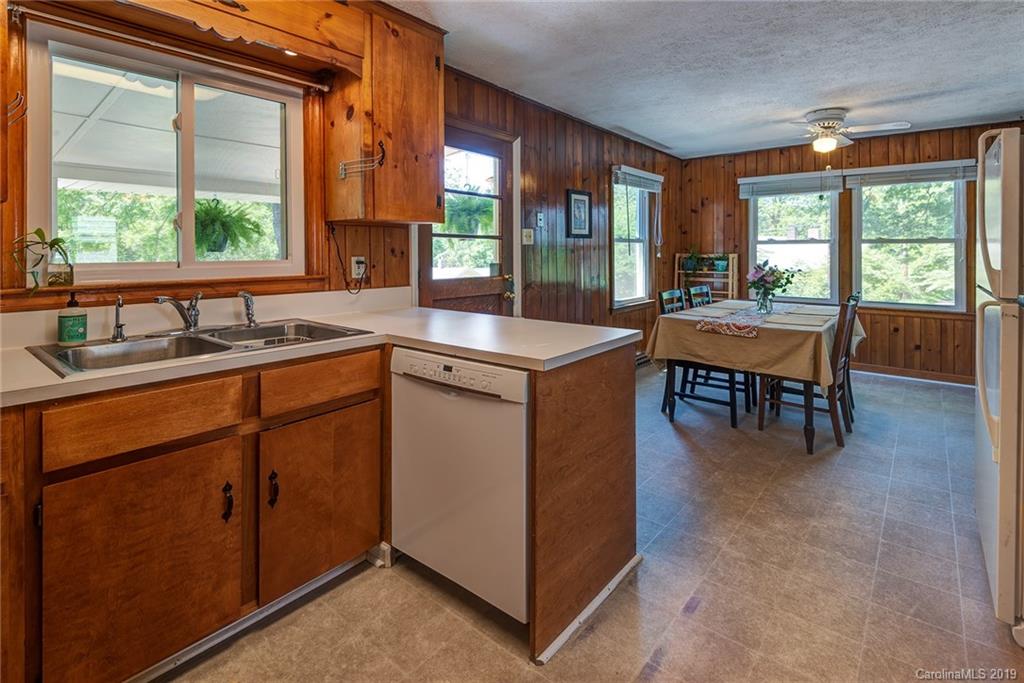 80 Middlemont Avenue Asheville NC 28806