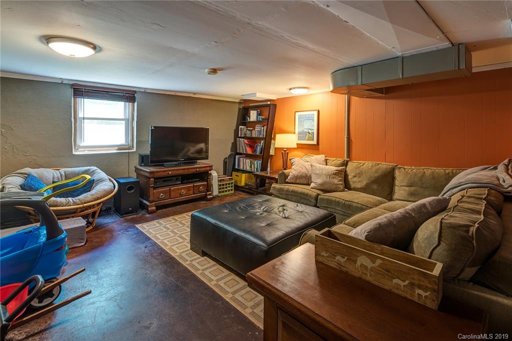 80 Middlemont Avenue Asheville NC 28806