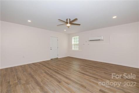 957 Poplar Forest Ridge Clover SC 29710