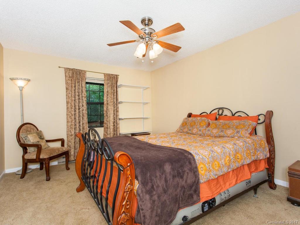 99 Apgar Road Candler NC 28715