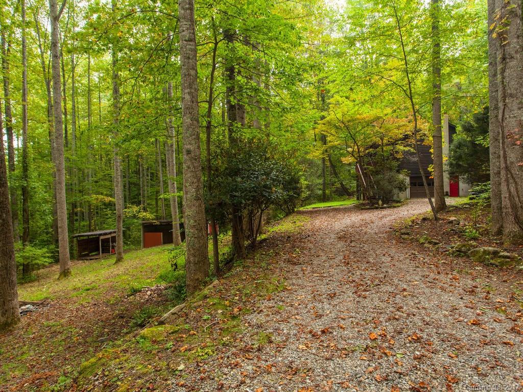 99 Apgar Road Candler NC 28715