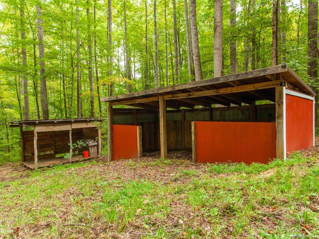 99 Apgar Road Candler NC 28715
