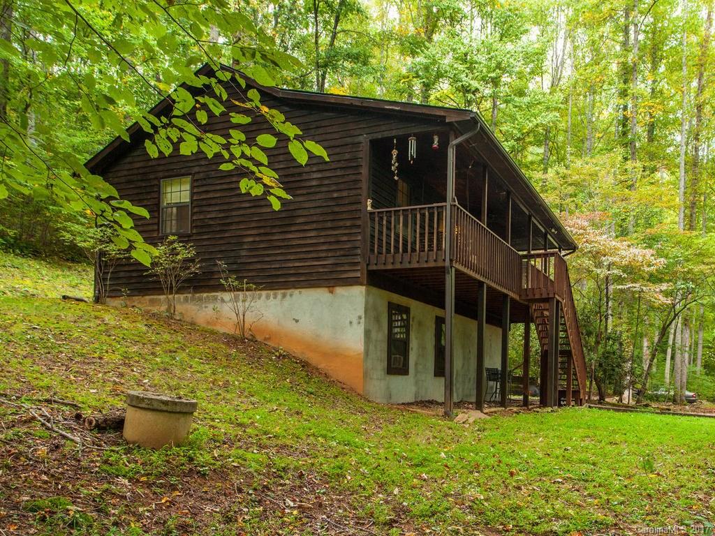99 Apgar Road Candler NC 28715
