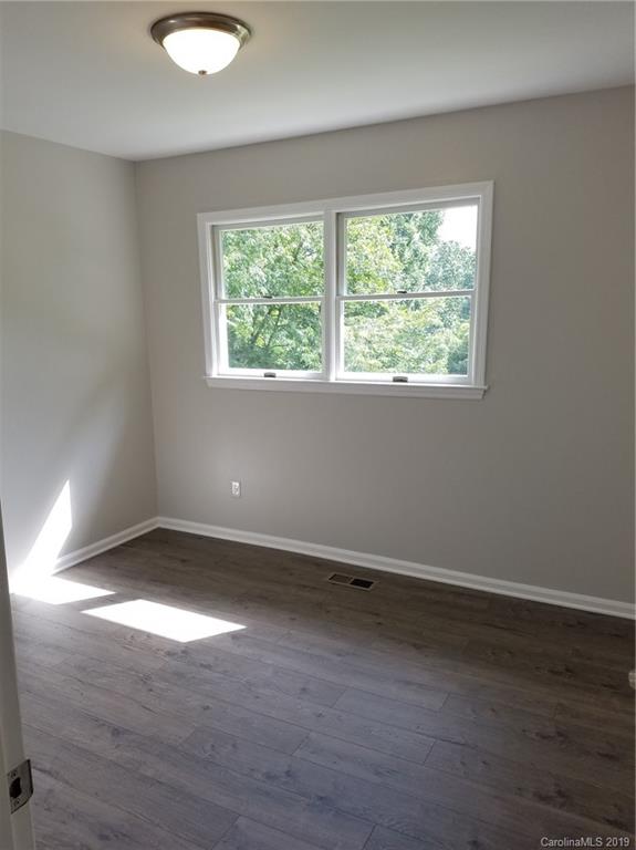 32 Sheppard Drive Asheville NC 28806
