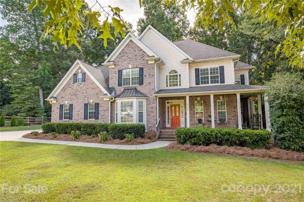 112 Barton Place Mooresville NC 28117