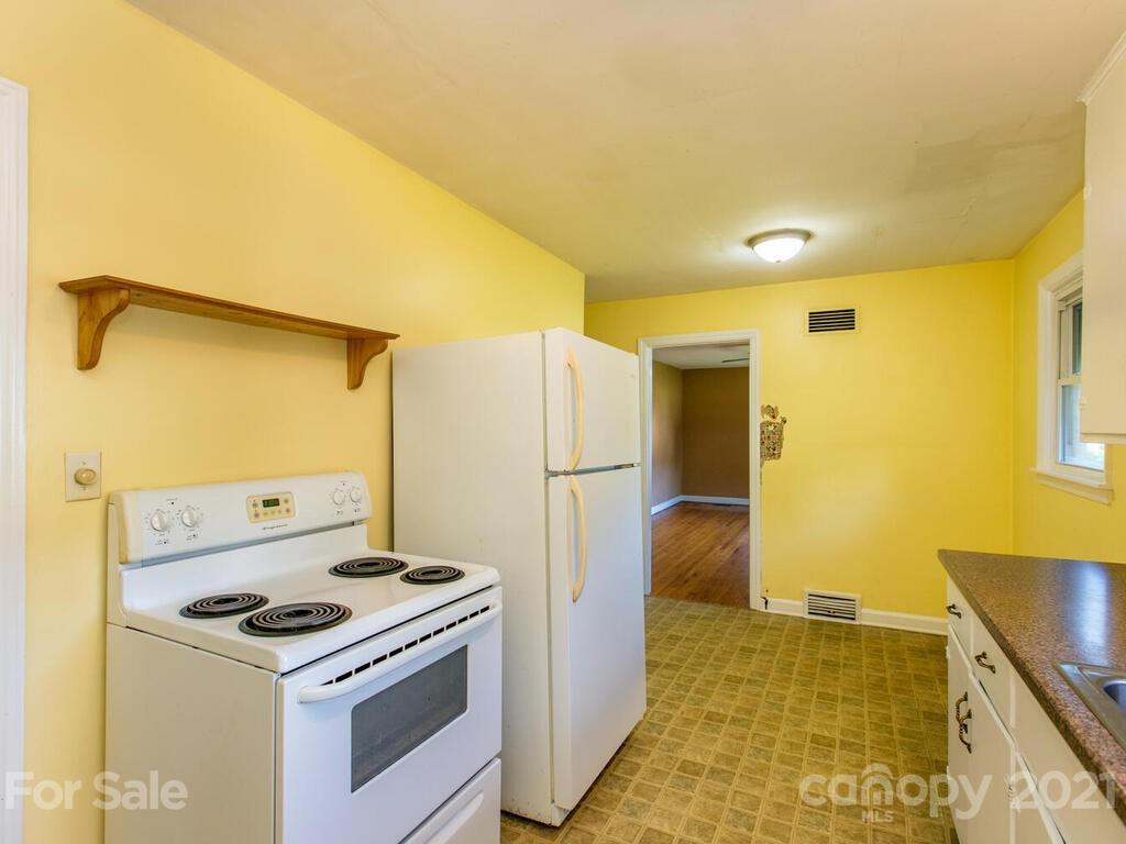 26 Inglewood Avenue Asheville NC 28806