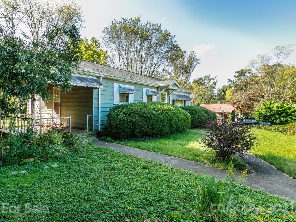 26 Inglewood Avenue Asheville NC 28806