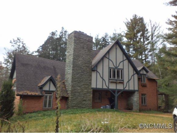 73 Braswell Road Newland NC 28657