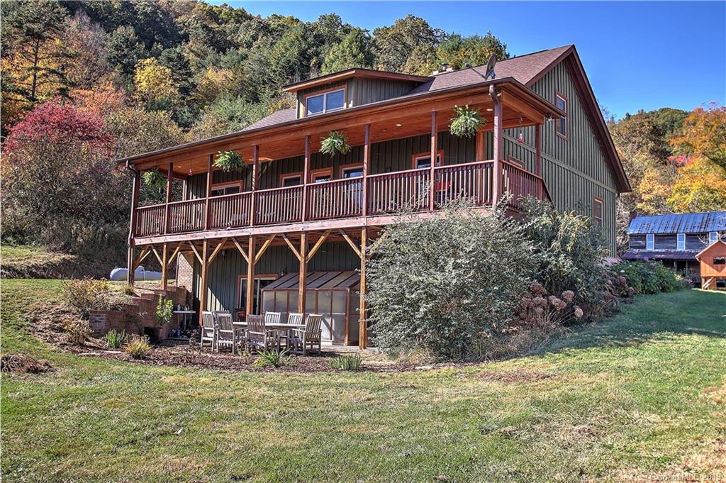 879 Lost Cove Road Clyde NC 28721