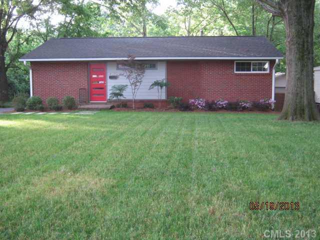 4325 University Drive Charlotte NC 28209