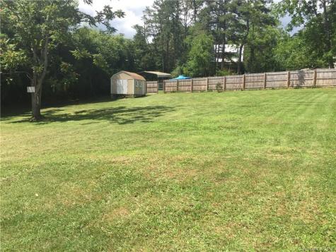 526 New Haw Creek Road Asheville NC 28805