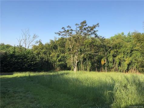 526 New Haw Creek Road Asheville NC 28805