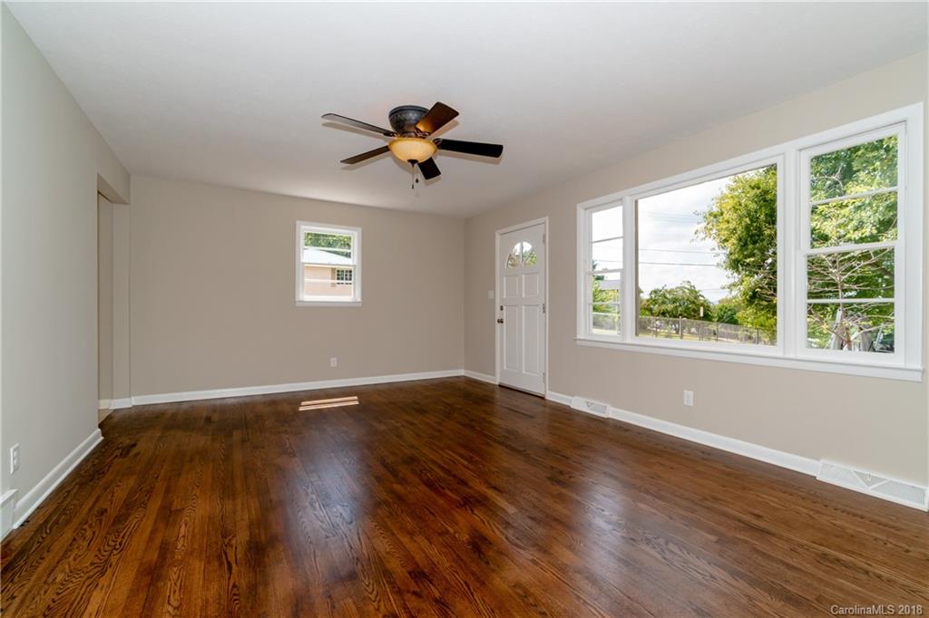76 Carroll Avenue Asheville NC 28801
