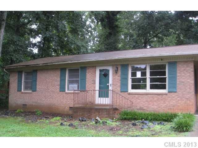 110 Roger Drive Statesville NC 28625