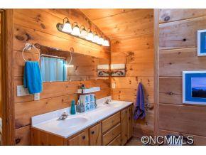 11 Mountain Sun Way Fairview NC 28730