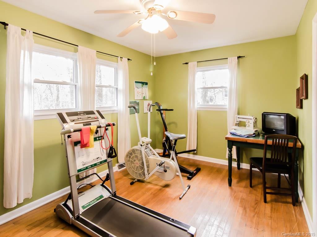 419 Rowland Road Swannanoa NC 28778
