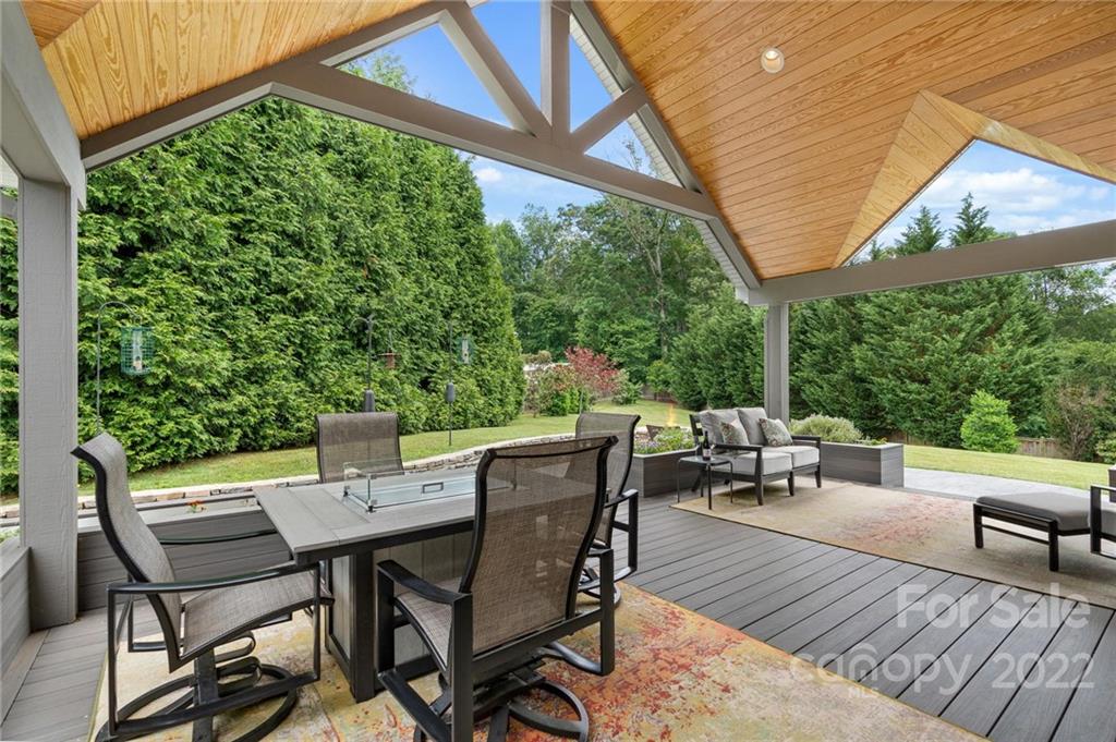 39 Amaretto Drive Candler NC 28715