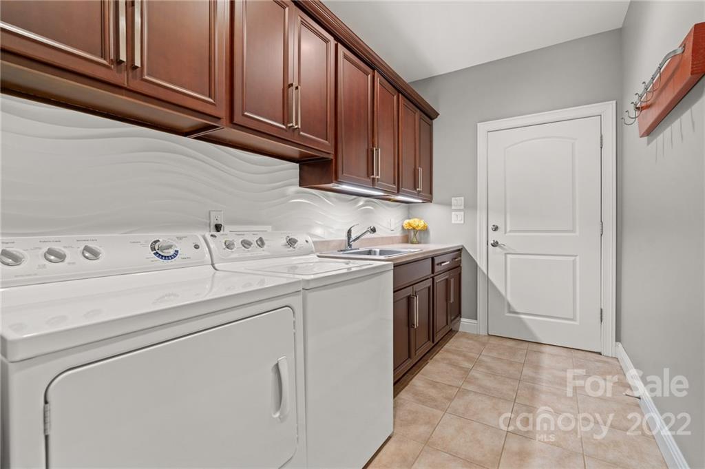 39 Amaretto Drive Candler NC 28715