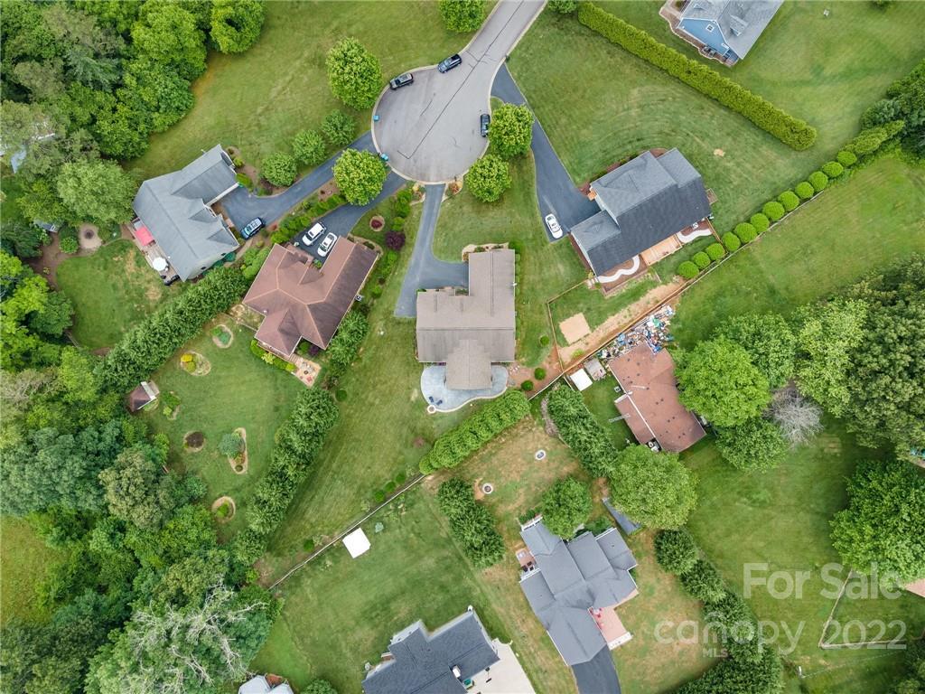 39 Amaretto Drive Candler NC 28715