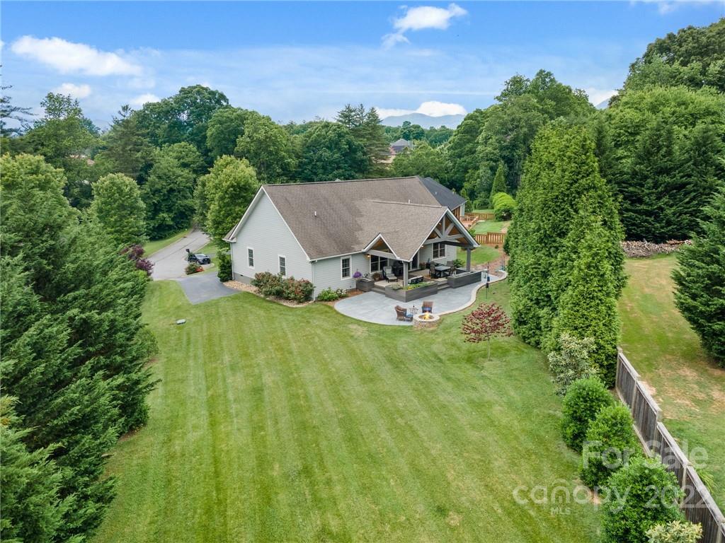 39 Amaretto Drive Candler NC 28715