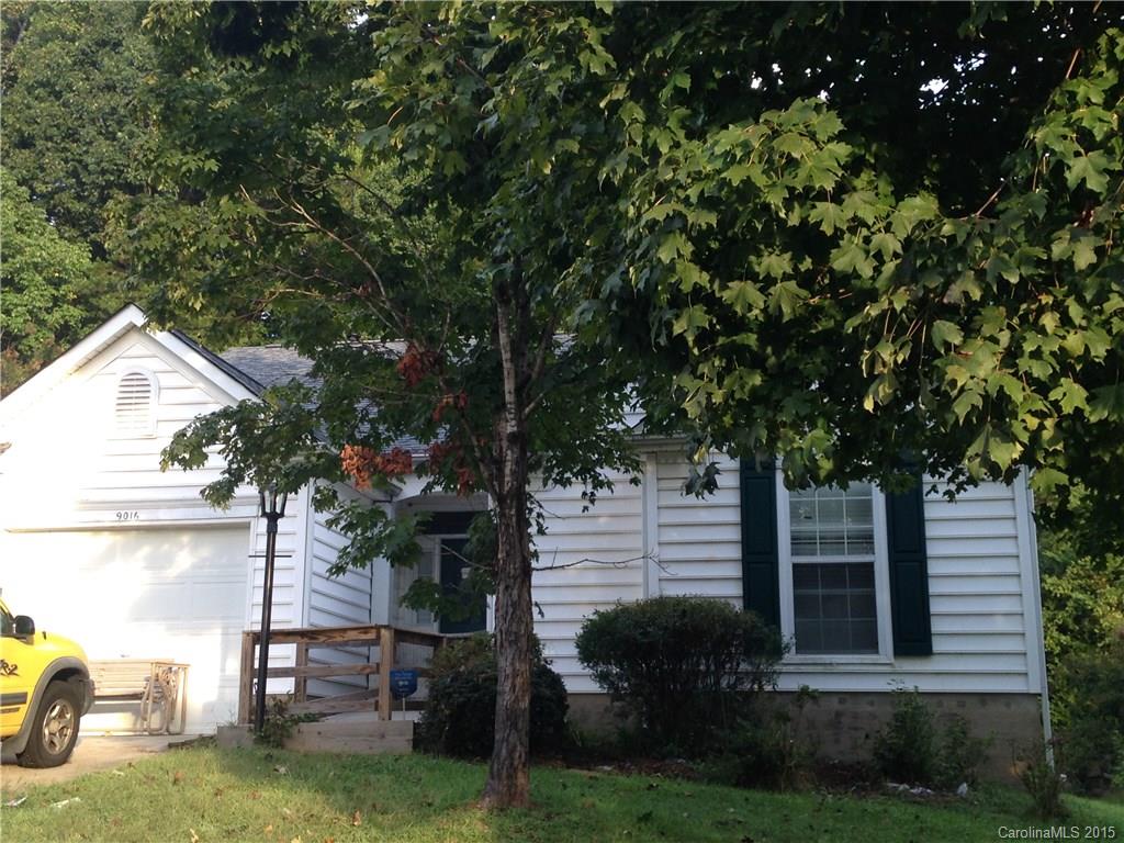 9016 Little Hampton Place Charlotte NC 28215