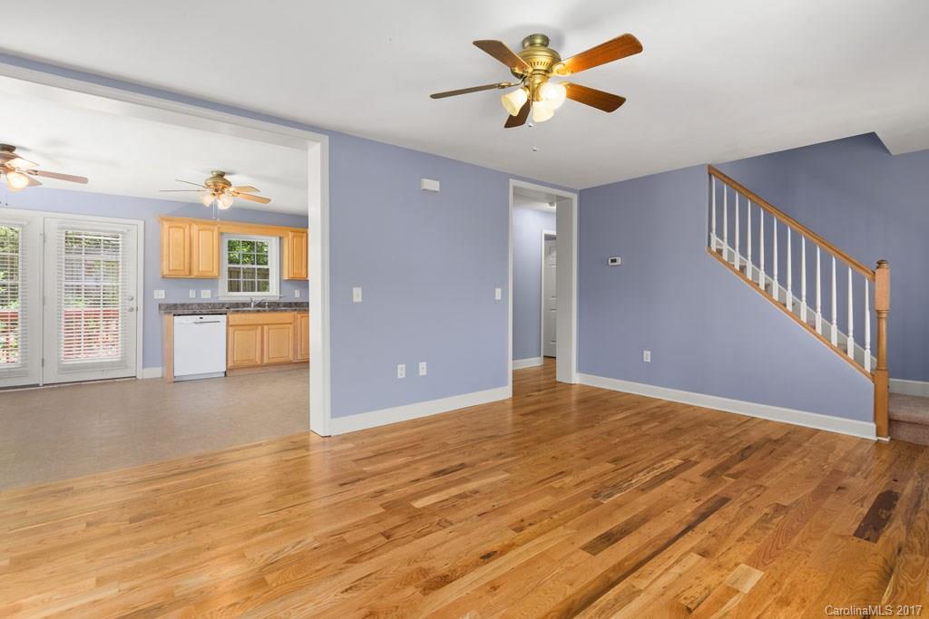 124 Sleepy Forest Drive Leicester NC 28748