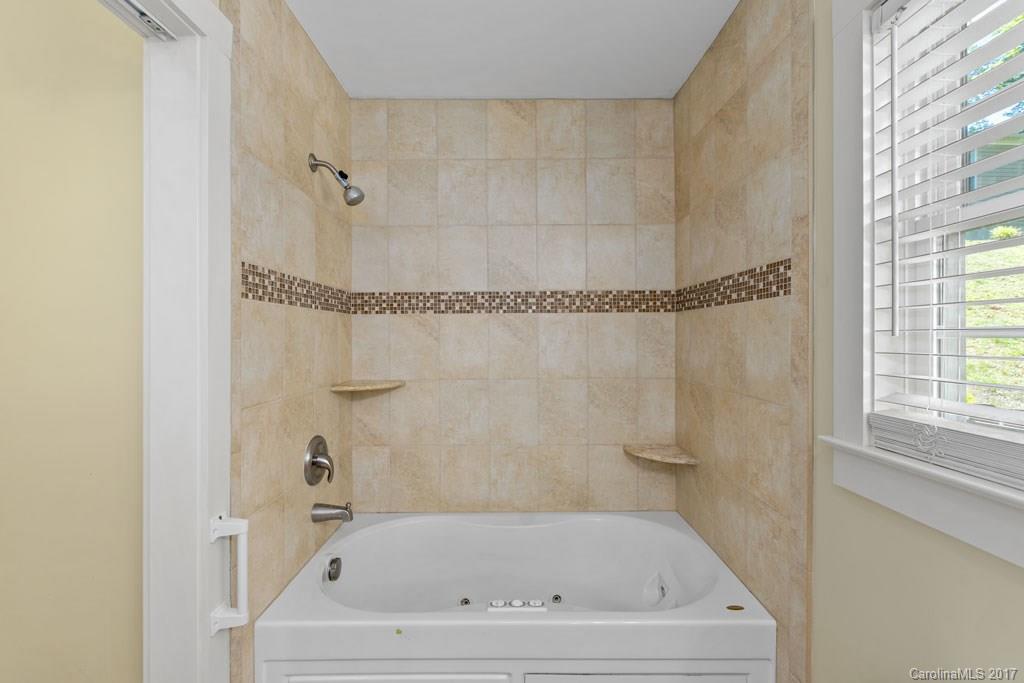 124 Sleepy Forest Drive Leicester NC 28748