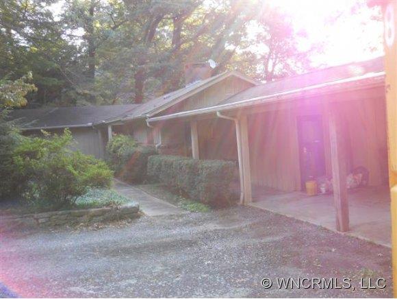 1819 Hogback Mountain Road Tryon NC 28782