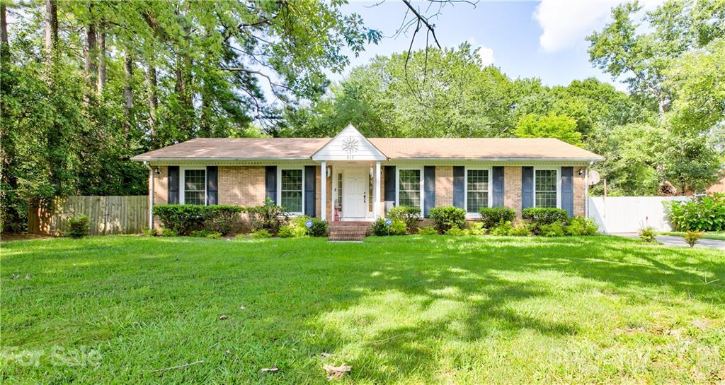 617 Denning Place Charlotte NC 28227