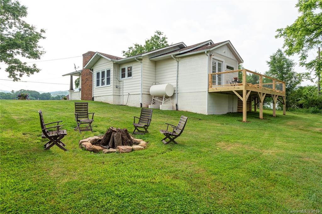 714 Queentown Road Canton NC 28716