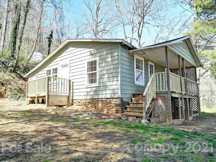 213 Westwood Avenue Swannanoa NC 28778