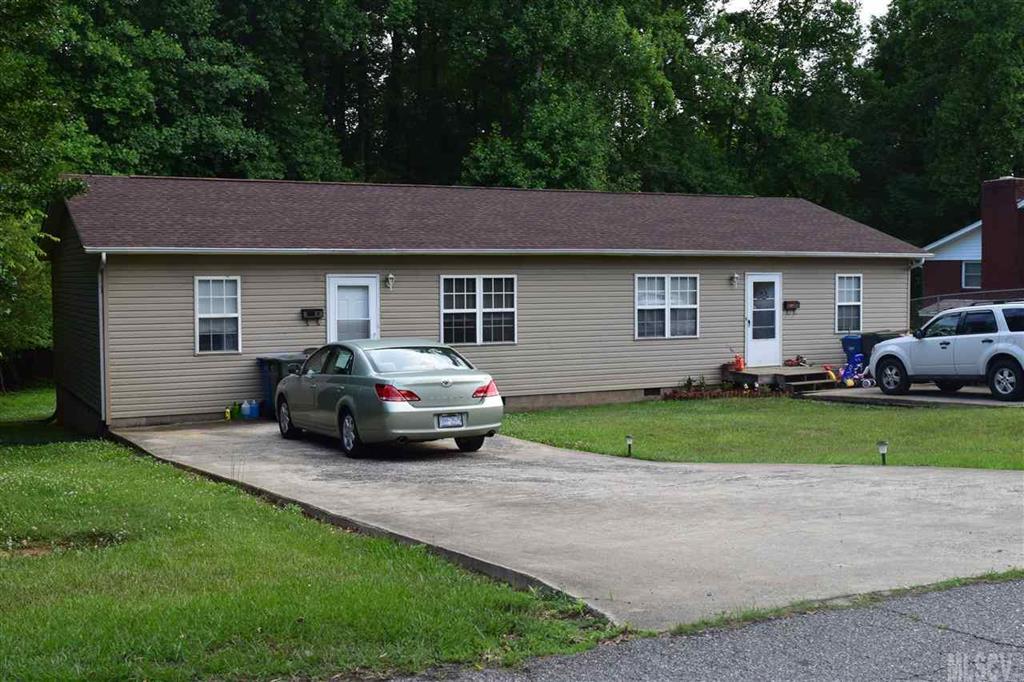 1408 16th Avenue Ne Hickory NC 28601