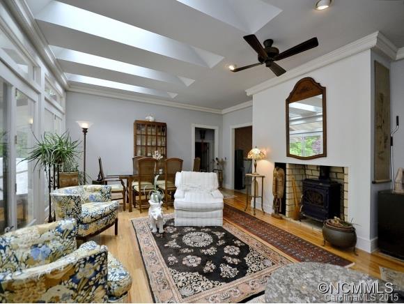919 Long Branch Road Swannanoa NC 28778