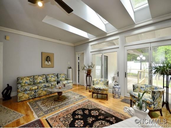919 Long Branch Road Swannanoa NC 28778