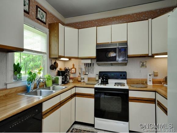 919 Long Branch Road Swannanoa NC 28778