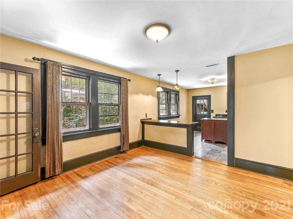 39 Harvard Place Asheville NC 28806