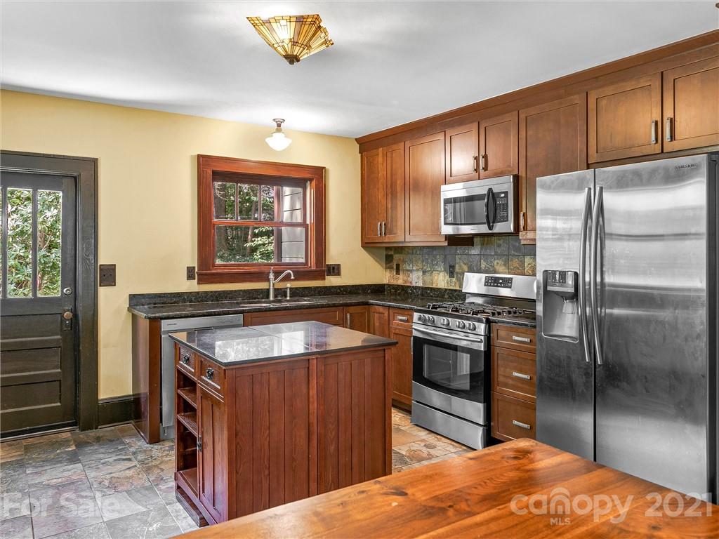 39 Harvard Place Asheville NC 28806