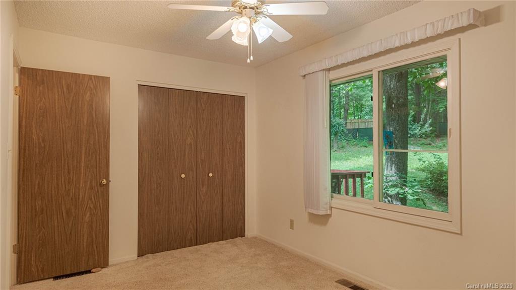 34 Mountain Brook Drive Candler NC 28715