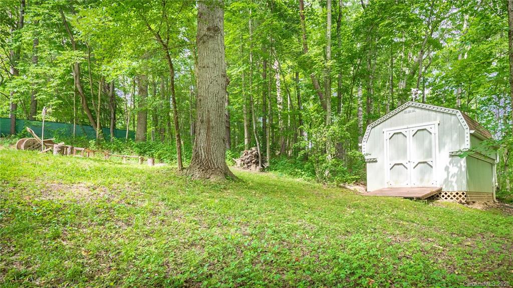 34 Mountain Brook Drive Candler NC 28715
