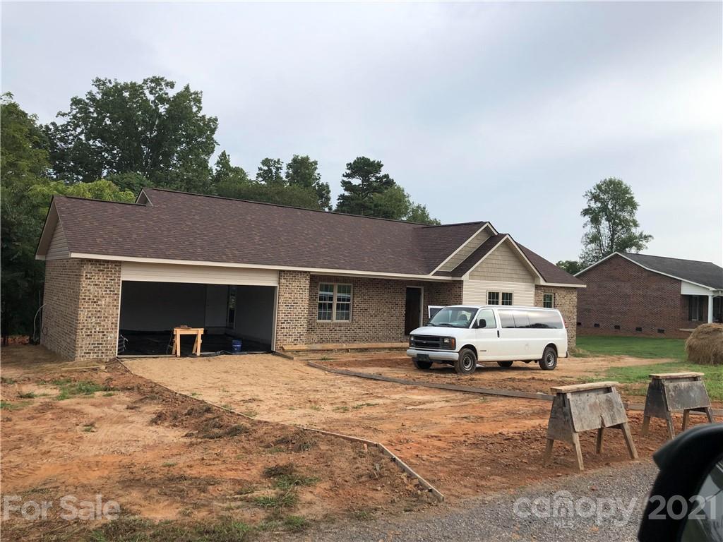 8233 Madison Lane Hickory NC 28602
