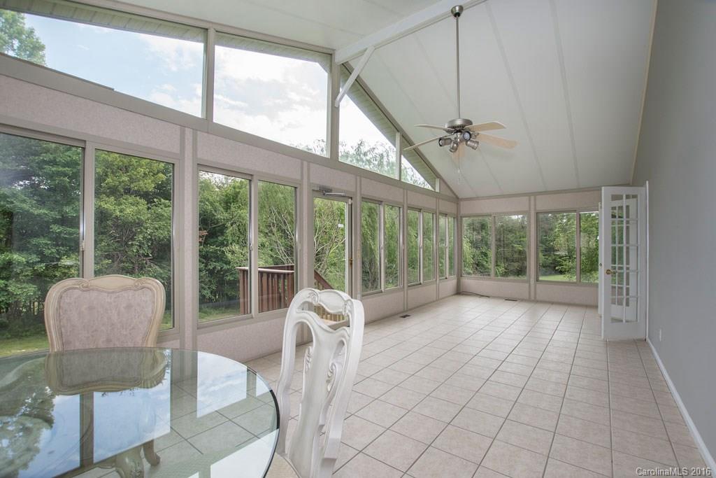 17 Country Spring Drive Asheville NC 28804