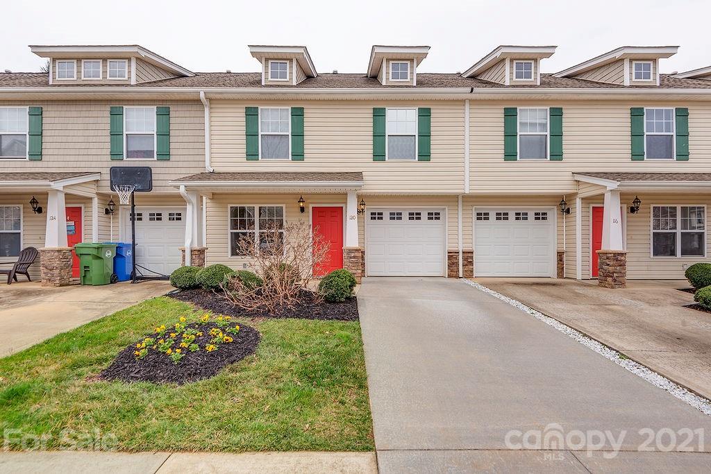 120 Old Salem Court Fletcher NC 28732