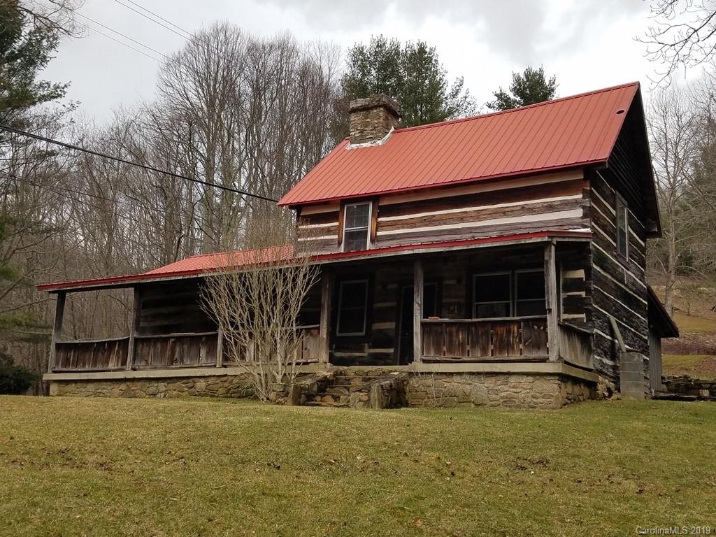 135 Village Lane Mars Hill NC 28754