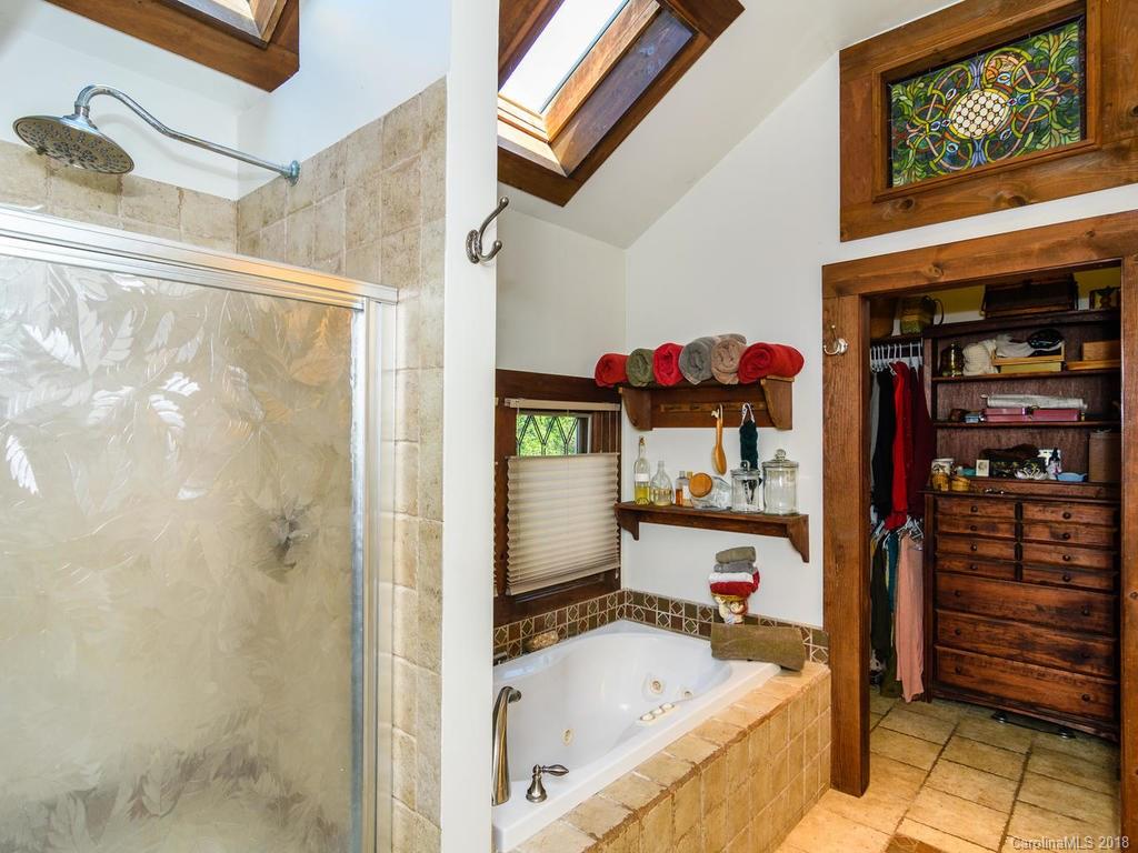 11 Warren Avenue Asheville NC 28803