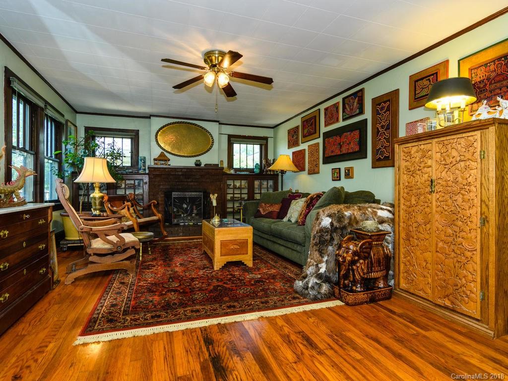 11 Warren Avenue Asheville NC 28803