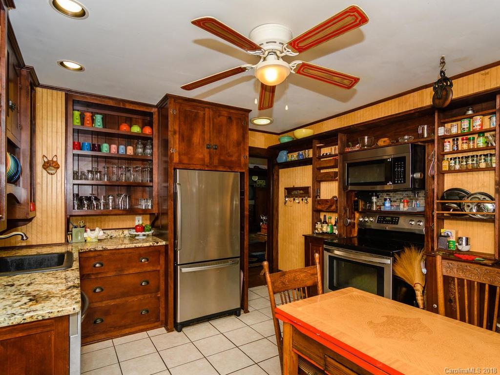11 Warren Avenue Asheville NC 28803
