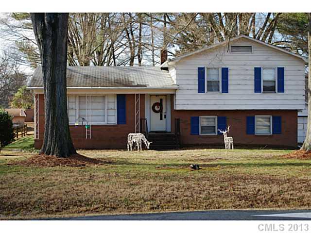 5813 Martin Lake Road Charlotte NC 28227