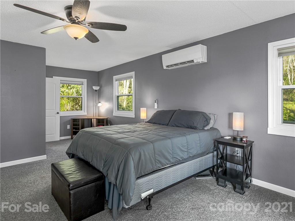 1465 Lentini Drive Waynesville NC 28785